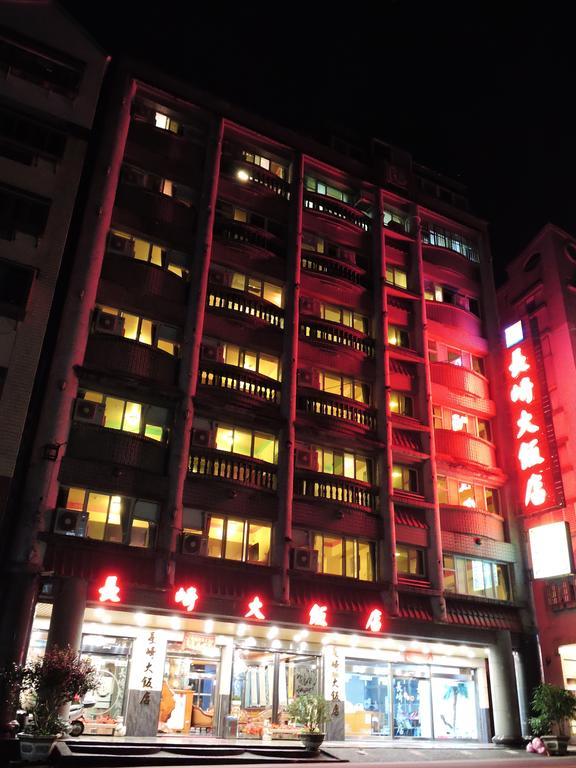 Longchi Hot-Spring Hotel Jiaoxi Exterior photo